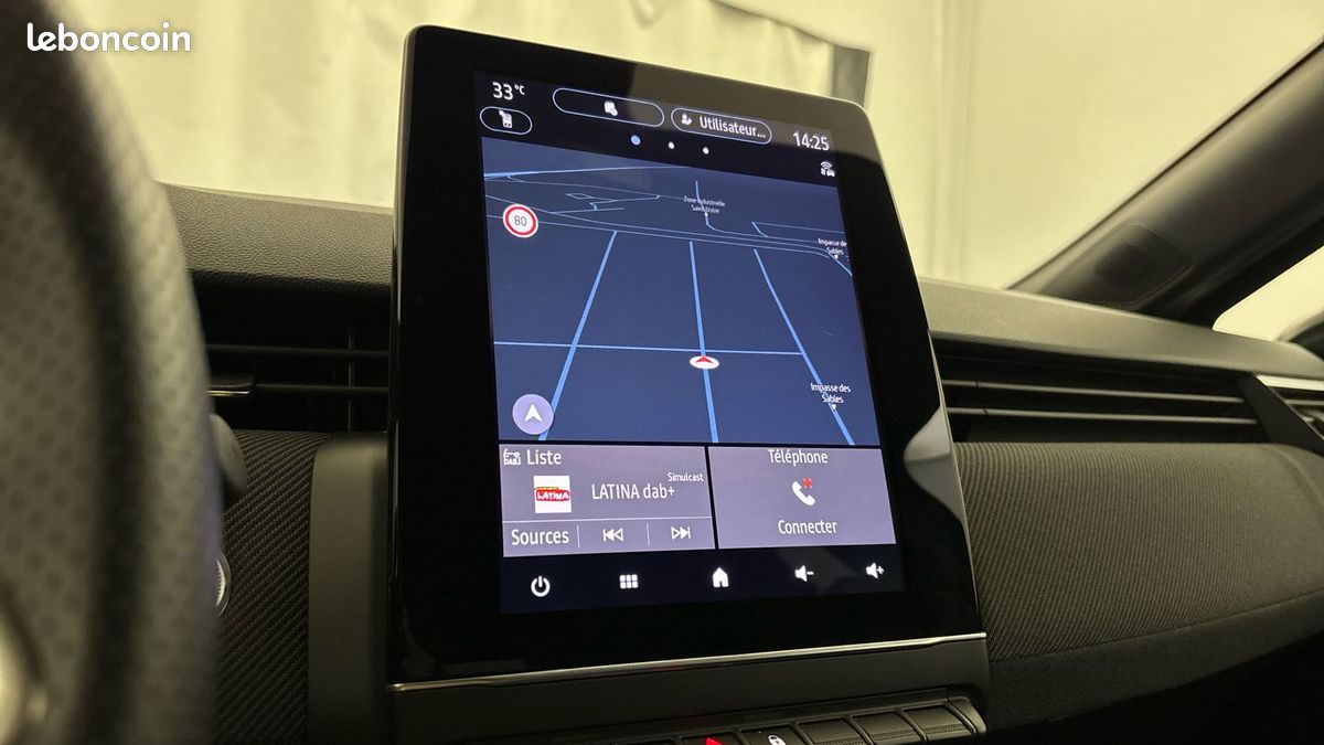 Renault clio e tech full hybrid 145 ch gsr2 (image 11)