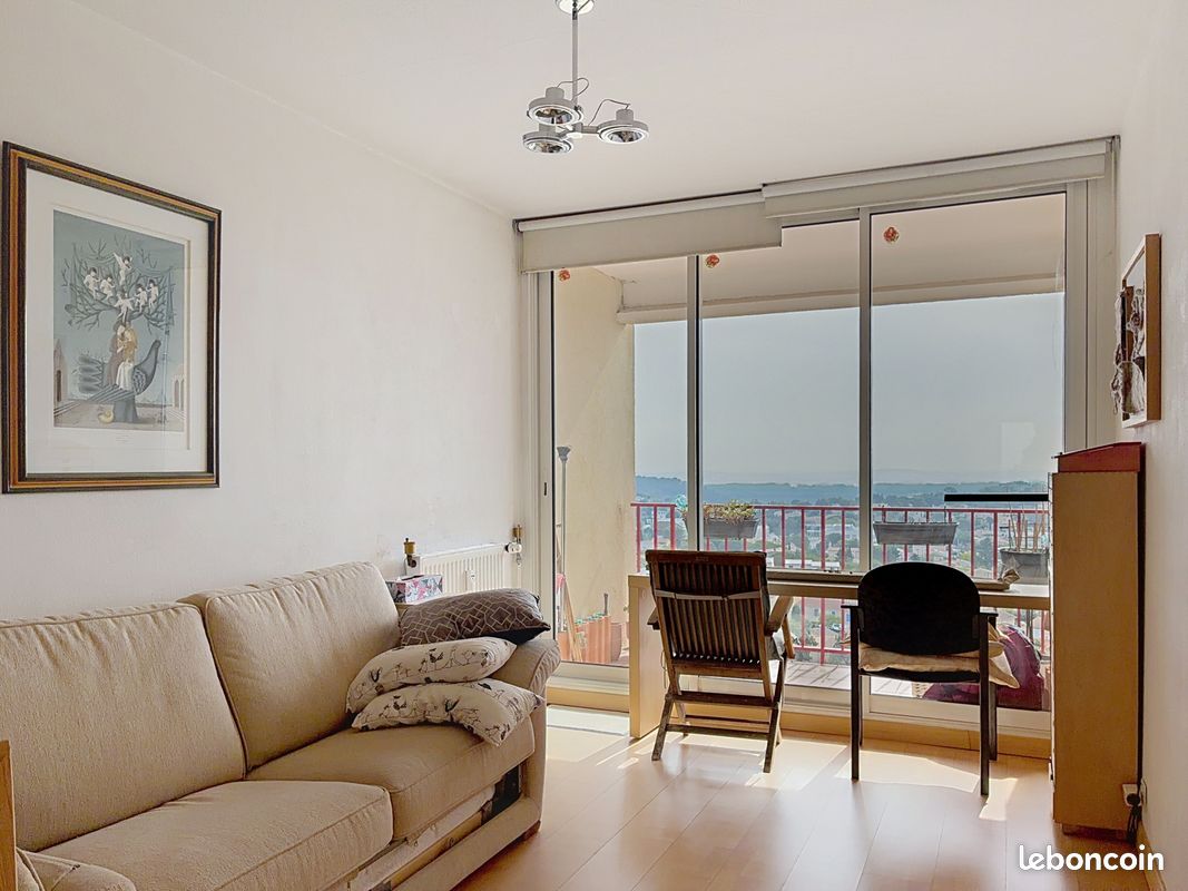 Appartement 3 pièces 70 m² · à Villeneuve-lès-Avignon · 70 m² · 130 000 €