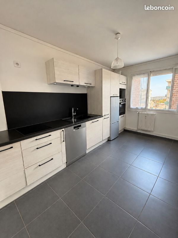 Appartement 2 pièces 52 m² · à Épernay · 52 m² · 607 €/mois