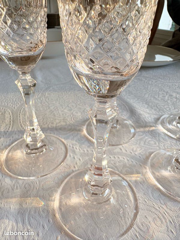 5 flûtes à champagne en Cristal taillé Artisanat de Lorraine (image 6)