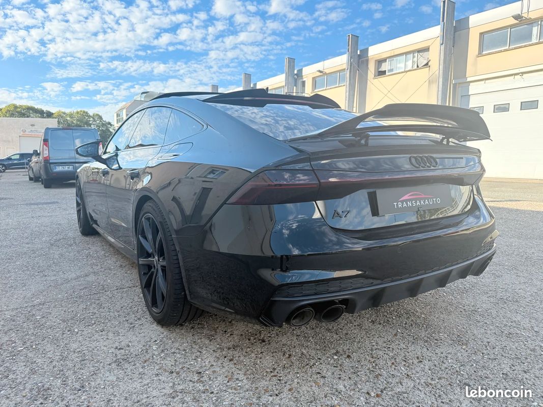 AUDI A7 Sportback 55 TFSIe 367ch Stronic BVA7 Quattro Competition / VOLANT CARBON LED & PACK CARBON / CIEL ETOILÉ (image 3)