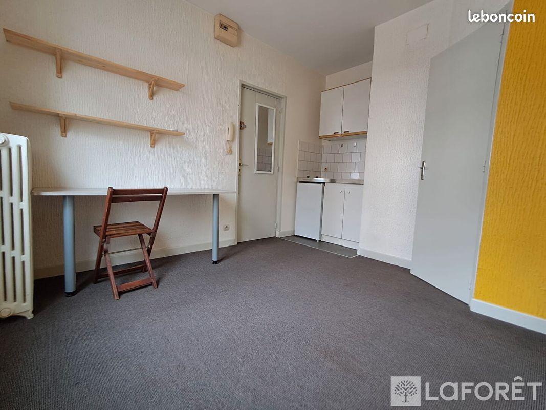 Appartement 1 pièce 12 m² · à Reims · 12 m² · 425 €