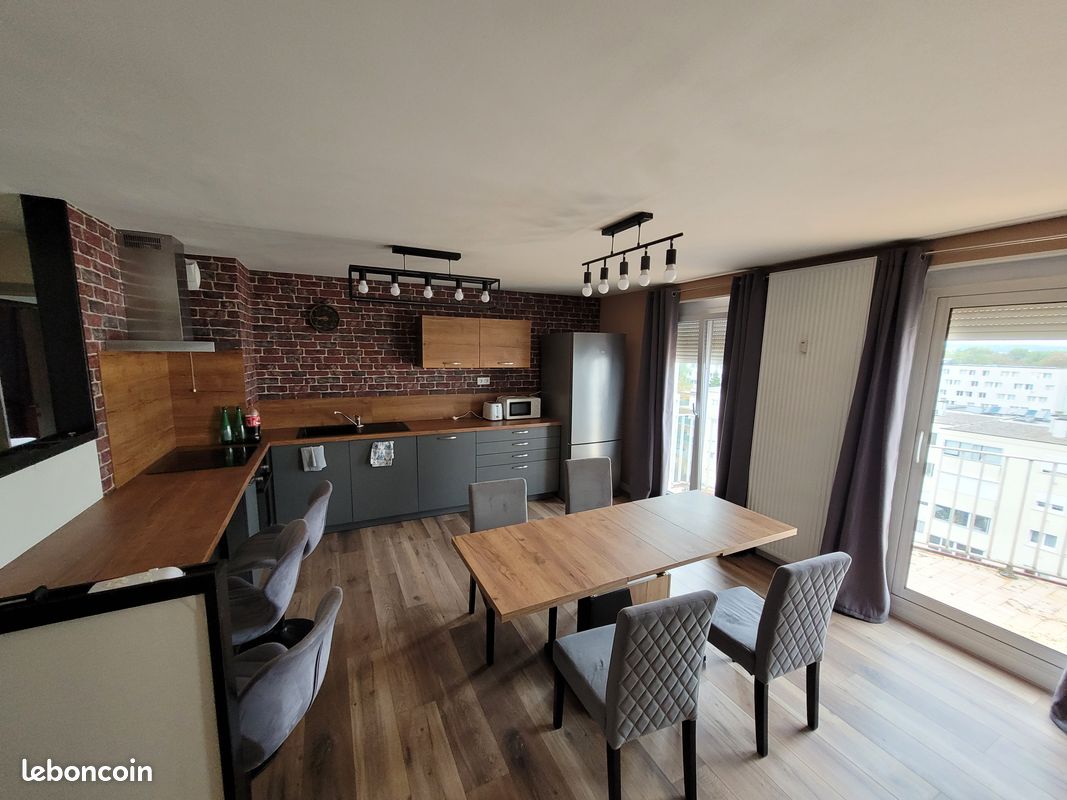 Appartement 4 pièces 89 m² · à Vandoeuvre-lès-Nancy · 89 m² · 420 €/mois