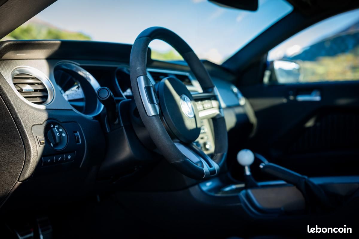 Ford Mustang Shelby GT500 V8 5.8 671ch (image 23)
