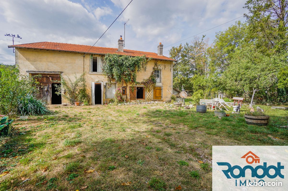 Maison 4 pièces 105 m² · à Boussenois · 105 m² · 70 000 €