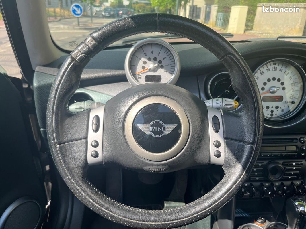 MINI MINI 1.6i - 115 Cooper CVT (image 13)