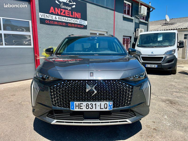 Citroën DS7 1.5 Blue HDI 130ch ETOILE année 2025 garantie constructeur (image 4)
