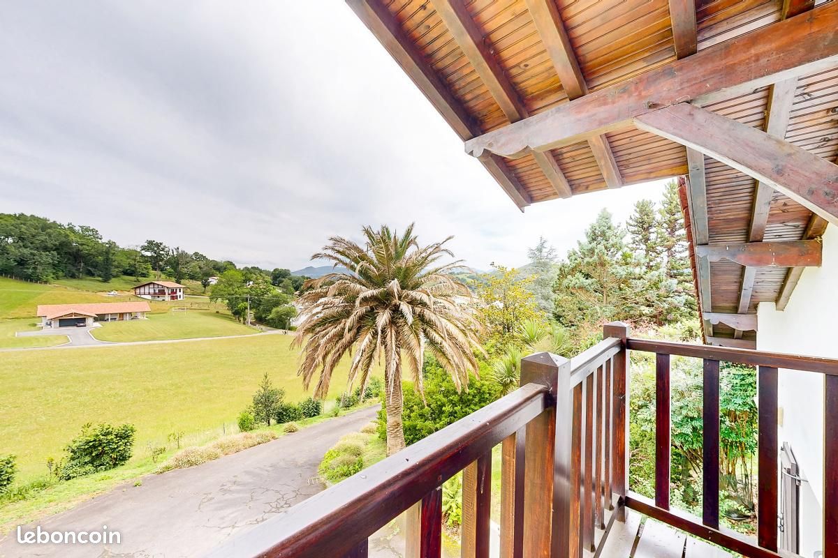 Maison 5 pièces 231 m² · à Saint-Pée-sur-Nivelle · 231 m² · 649 900 €