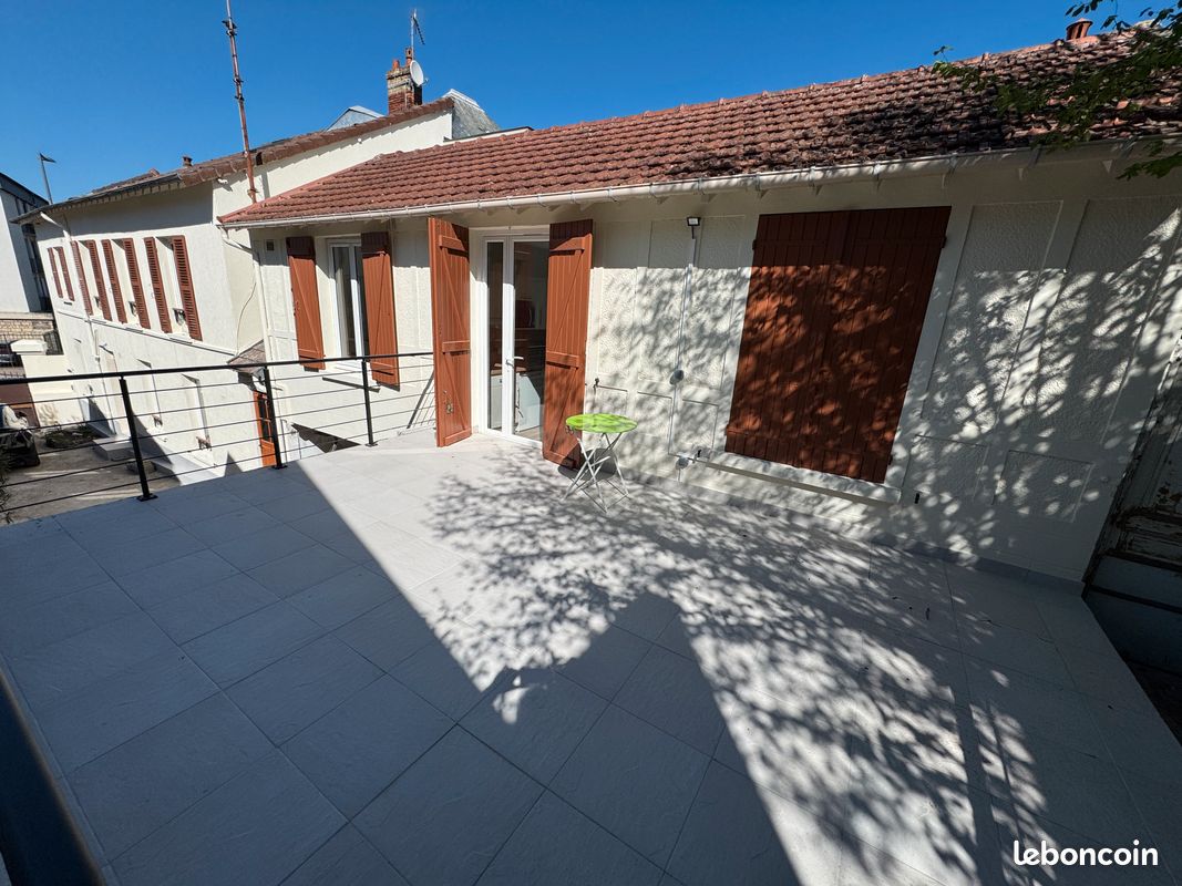 Appartement 2 pièces 26 m² · à Bougival · 26 m² · 960 €/mois