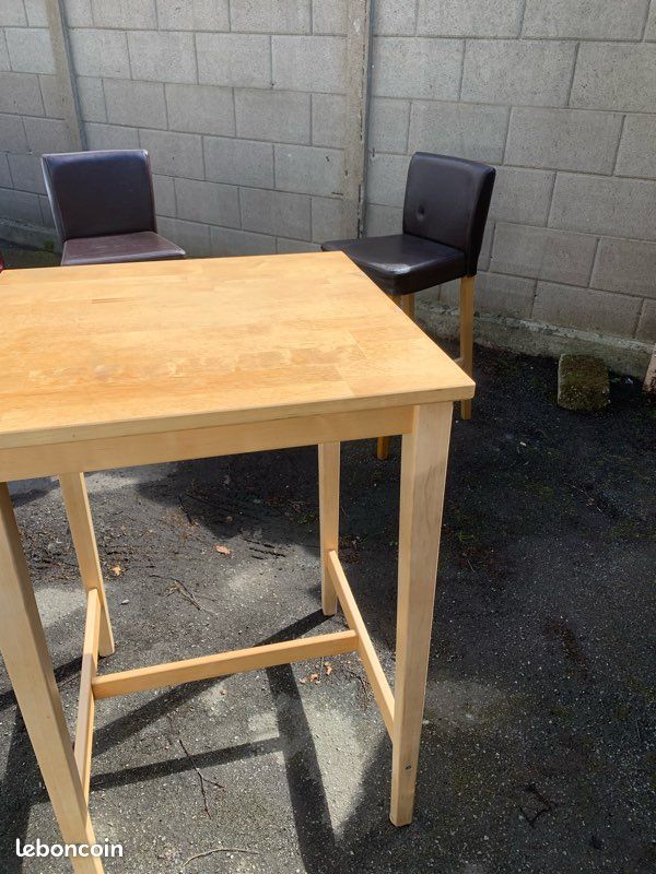 Table haute plus fauteuils (image 7)