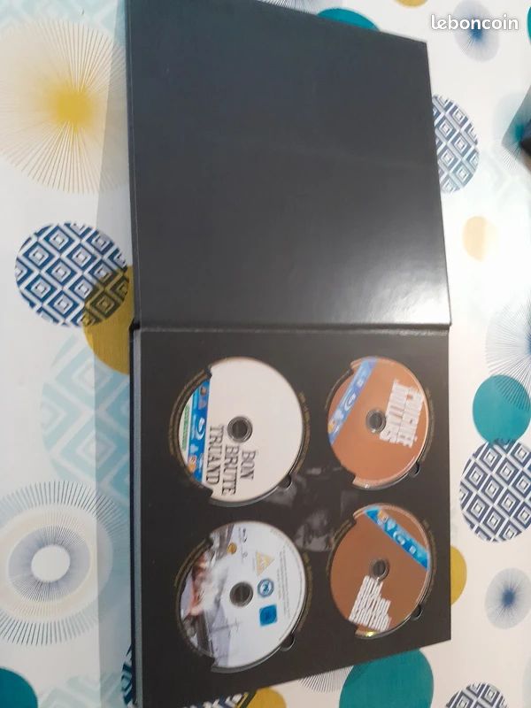 Coffret Clint Eastwood Anthologie 40 films blu-ray (image 6)