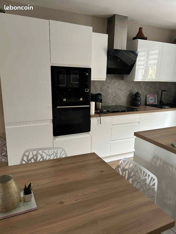 Maison 4 pièces 91 m² · à Charleville-Mézières · 91 m² · 730 €/mois