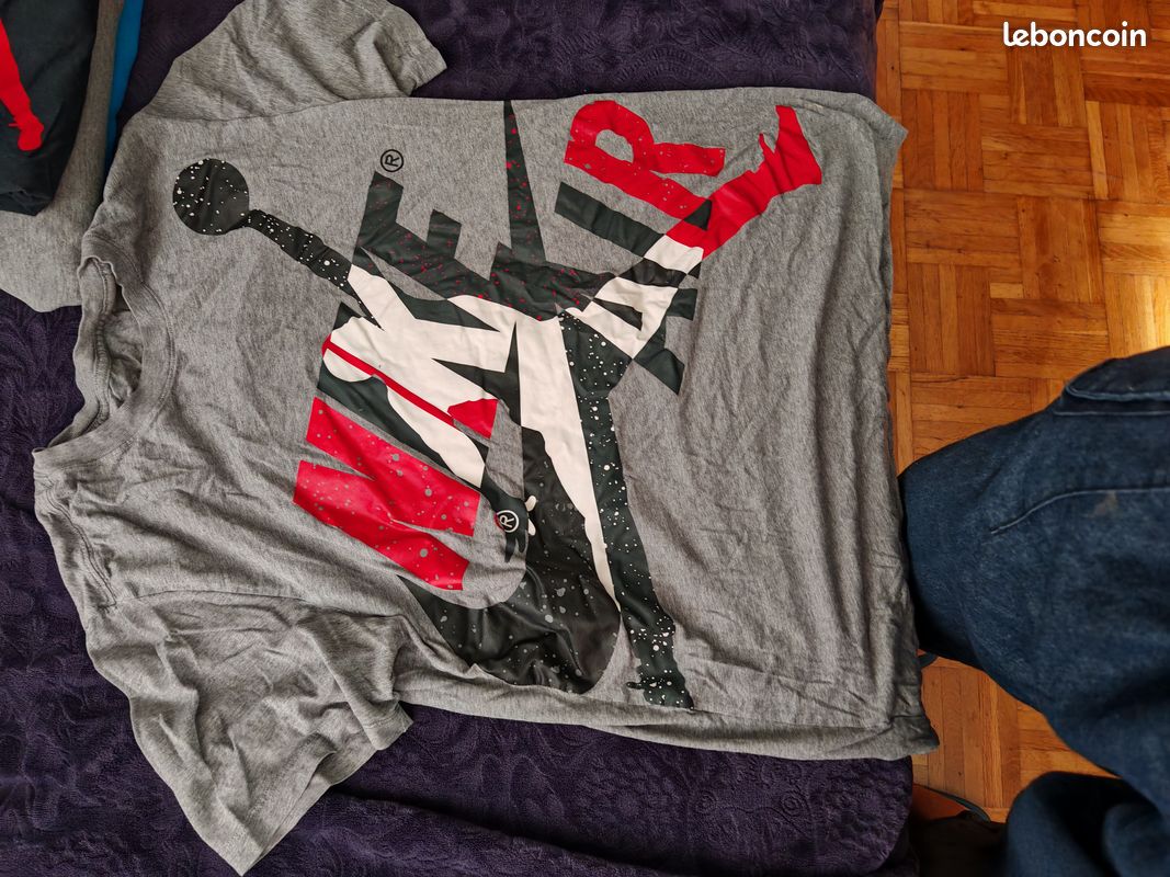 T shirt, pull (image 2)
