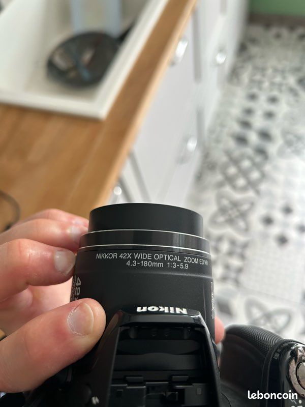 Nikon Coolpix P520 (image 2)