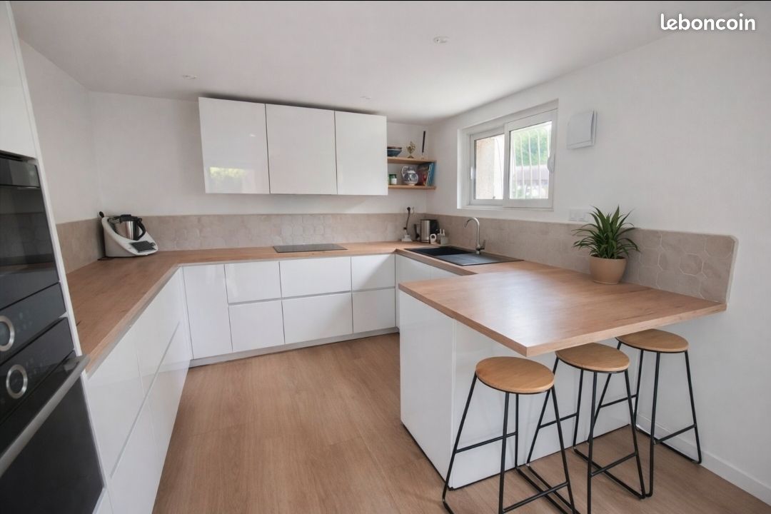 Maison 6 pièces 166 m² · à Eybens · 166 m² · 470 000 €