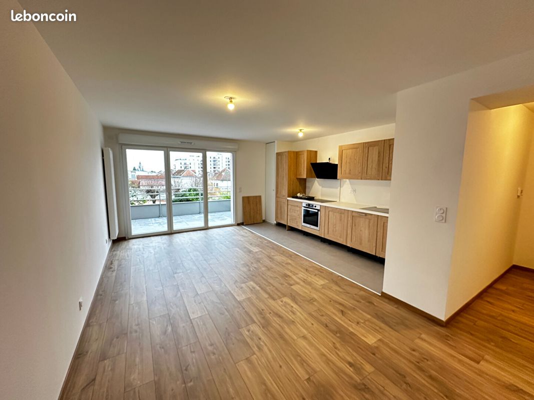 Appartement 3 pièces 73 m² · à Cormontreuil · 73 m² · 920 €/mois