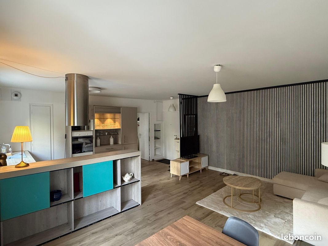 Appartement 3 pièces 62 m² · à Annecy · 62 m² · 1 400 €