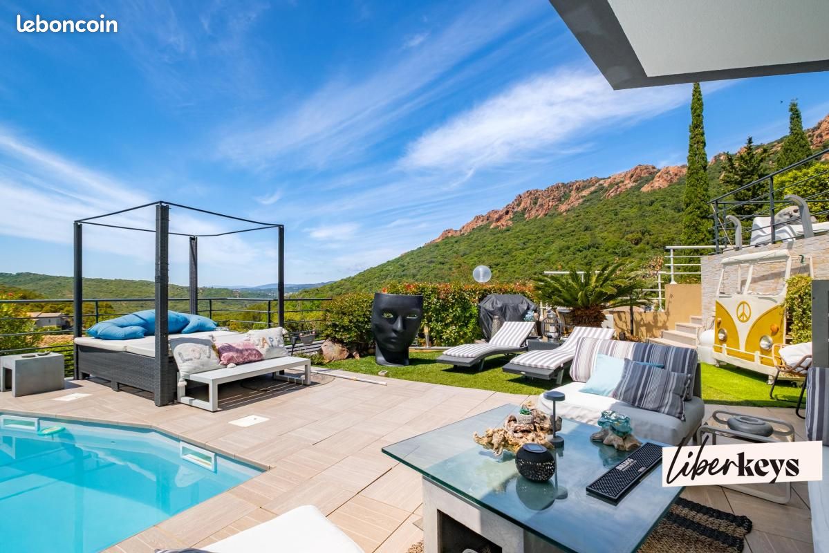Maison 5 pièces 190 m² · à Saint-Raphaël · 190 m² · 1 390 000 €