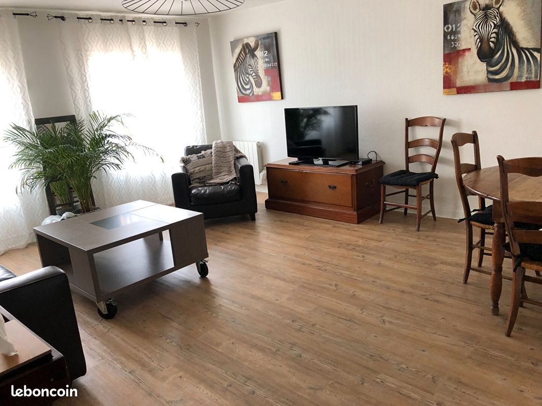 Appartement 2 pièce(s) 49 m²à louer Vannes