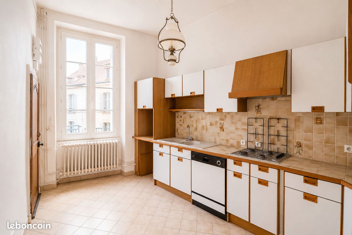 Immeuble 16 pièces 344 m² (image 3)