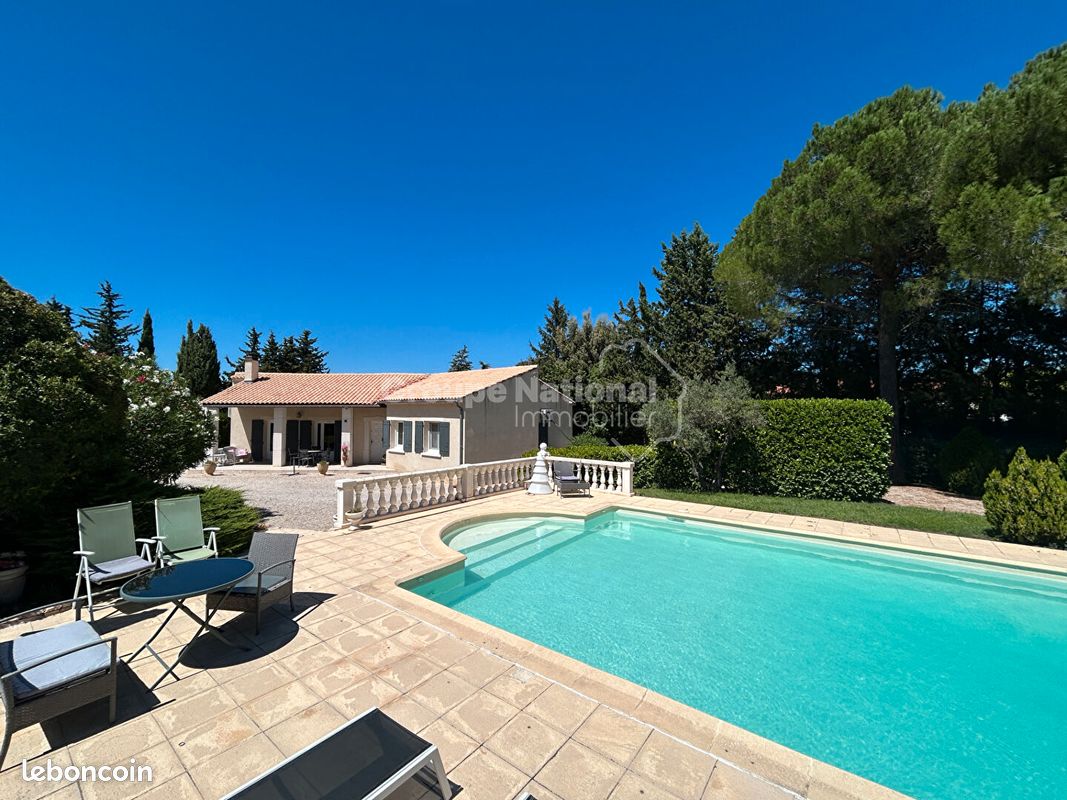 Maison 4 pièces 116 m² · à Loriol-du-Comtat · 116 m² · 435 000 €