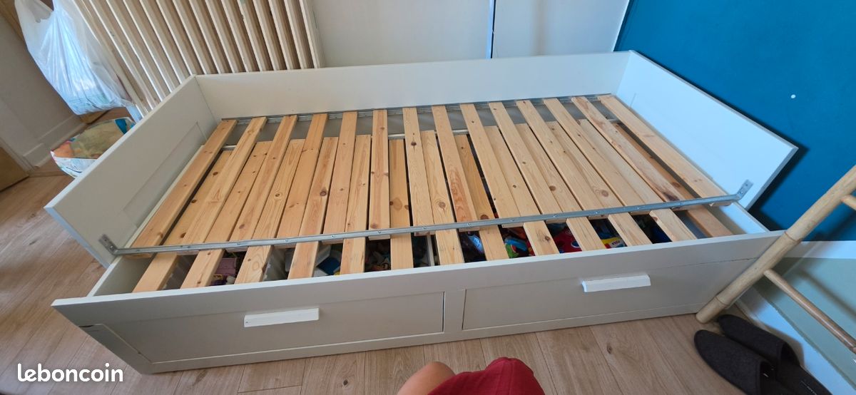 Lit ikea (image 2)