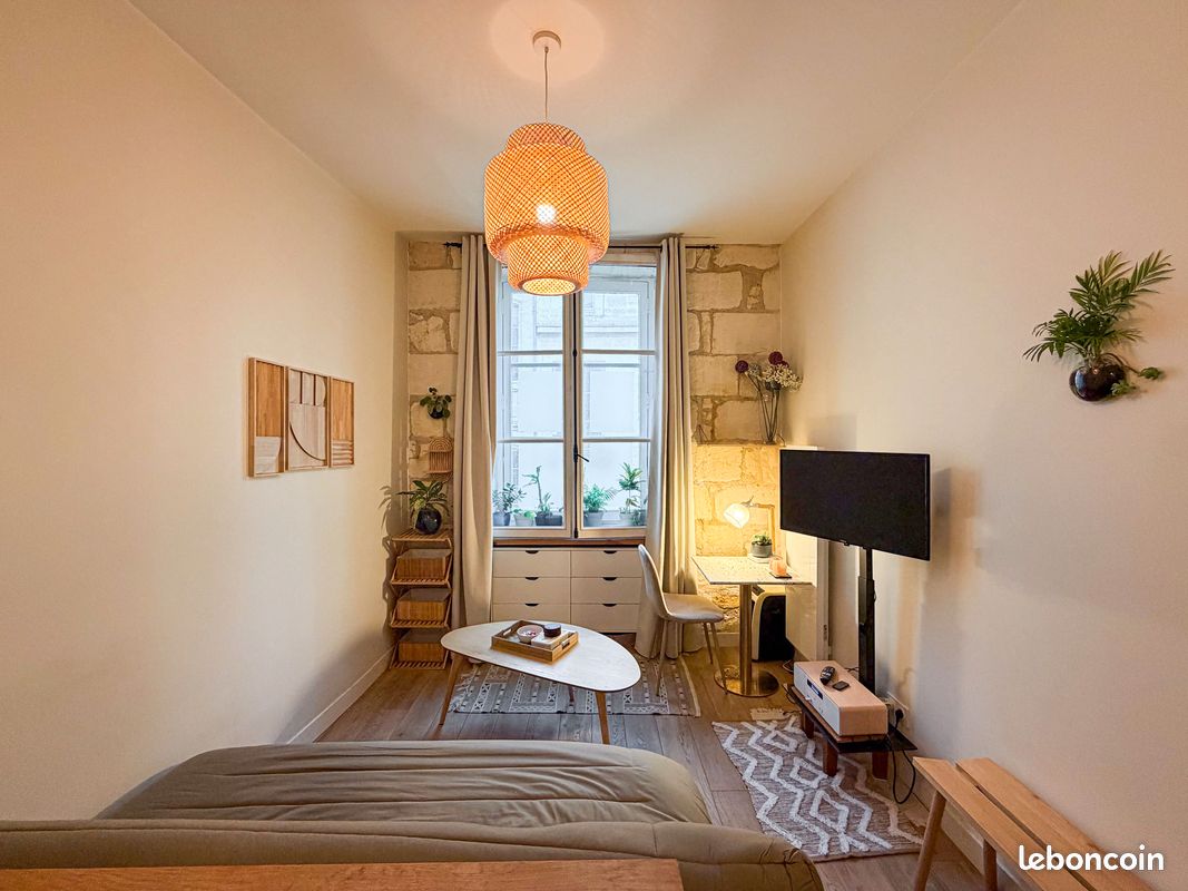 Appartement 1 pièce 21 m² · à Bordeaux · 21 m² · 720 €/mois