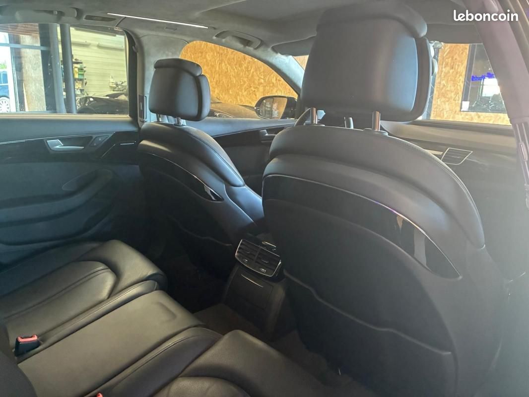 Audi A8 3.0 TDI 250 V6 AVUS EXTENDED QUATTRO (image 25)