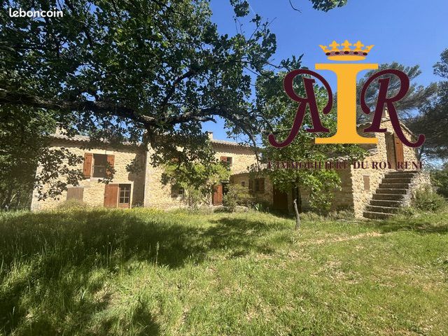 Maison 7 pièces 185 m² · à Bonnieux · 185 m² · 1 313 000 €