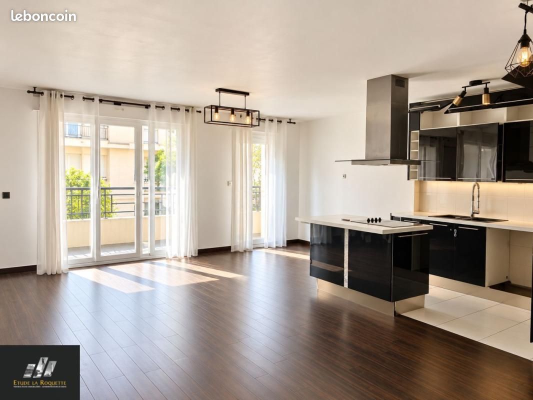 Appartement 3 pièces 71 m² · à Charenton-le-Pont · 71 m² · 572 000 €