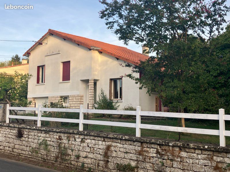 Maison 5 pièces 125 m² · à Melle · 125 m² · 240 000 €