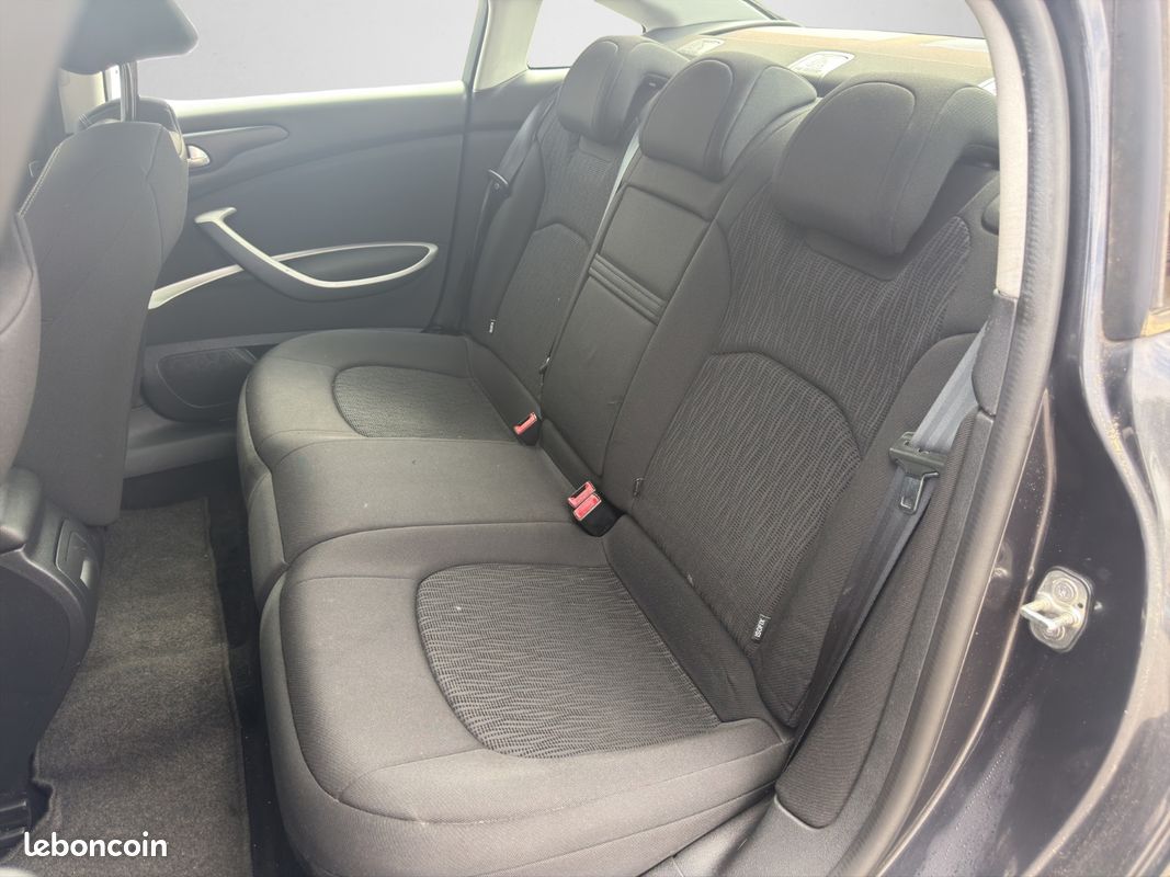 CITROEN C5 C5 HDi 160 Exclusive A (image 11)