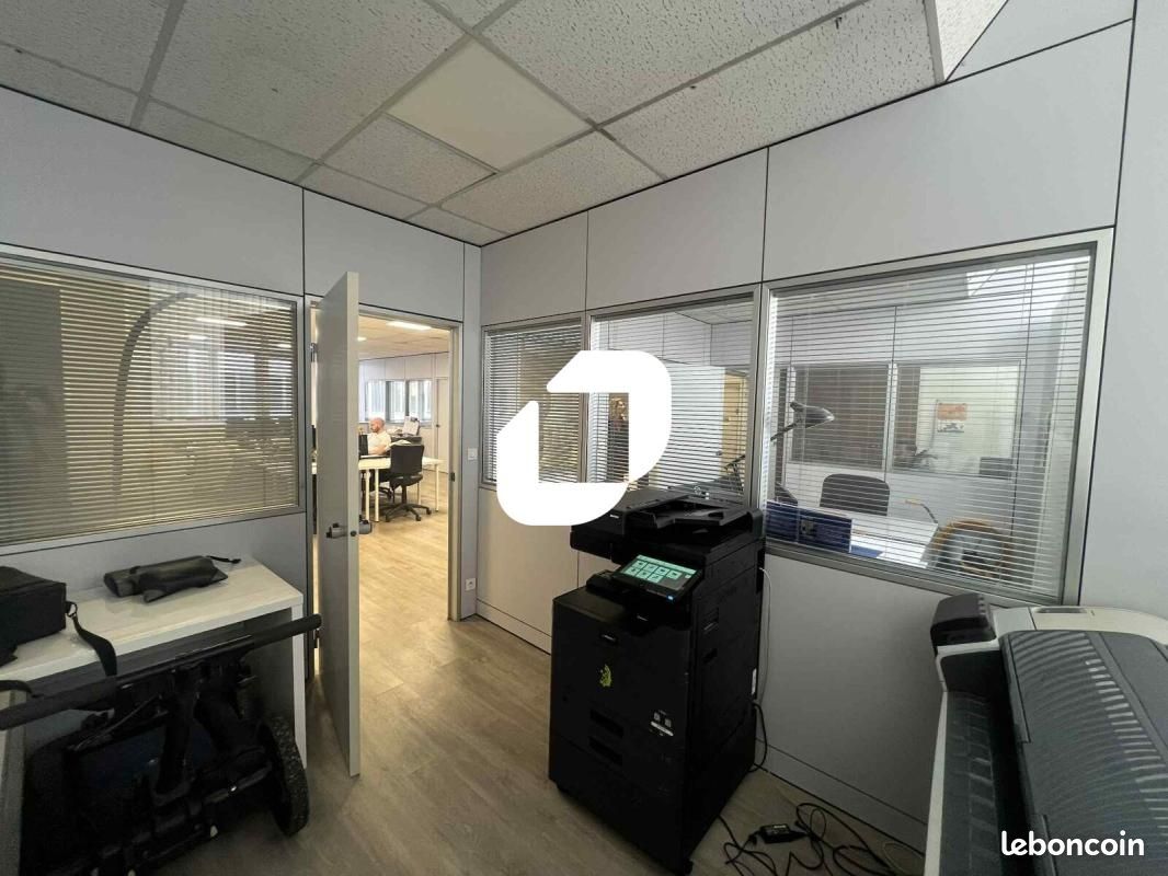 Bureau 260 m² (image 5)