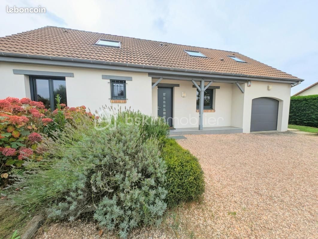 Maison 5 pièces 130 m² · à Octeville-sur-Mer · 130 m² · 364 000 €