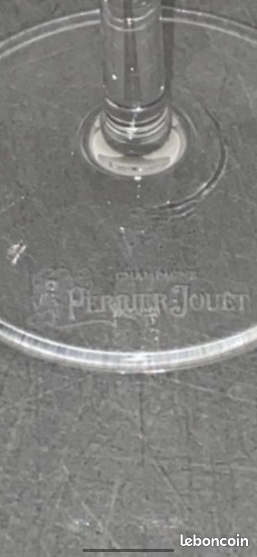 6 flûtes chic Perrier Jouet (image 2)