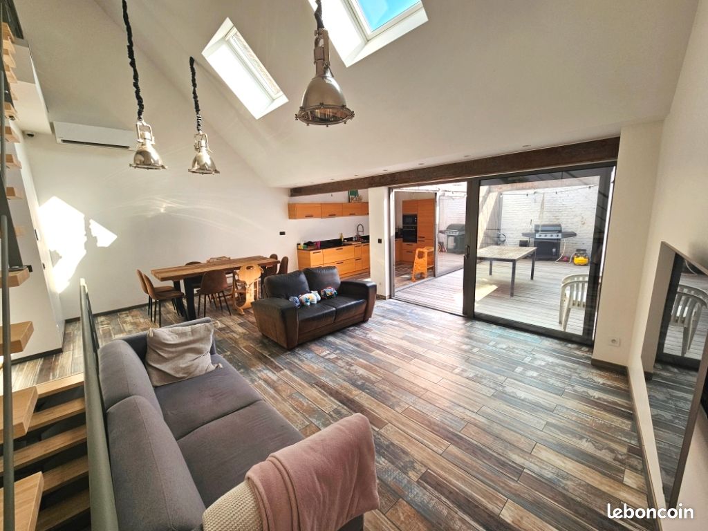 Appartement 4 pièces 126 m² · à Hem · 126 m² · 385 000 €