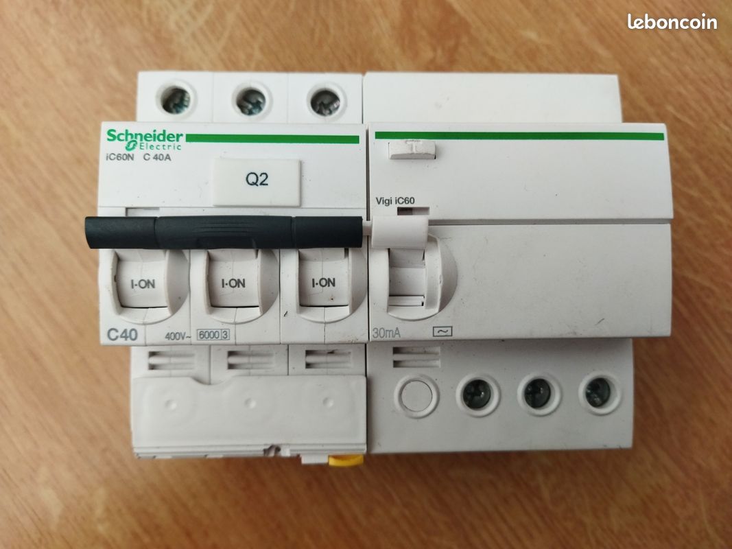 Disjoncteur Schneider IC60N 4P Avec VIGI IC60 30mA - Neuf (détail, Sans Boîte)