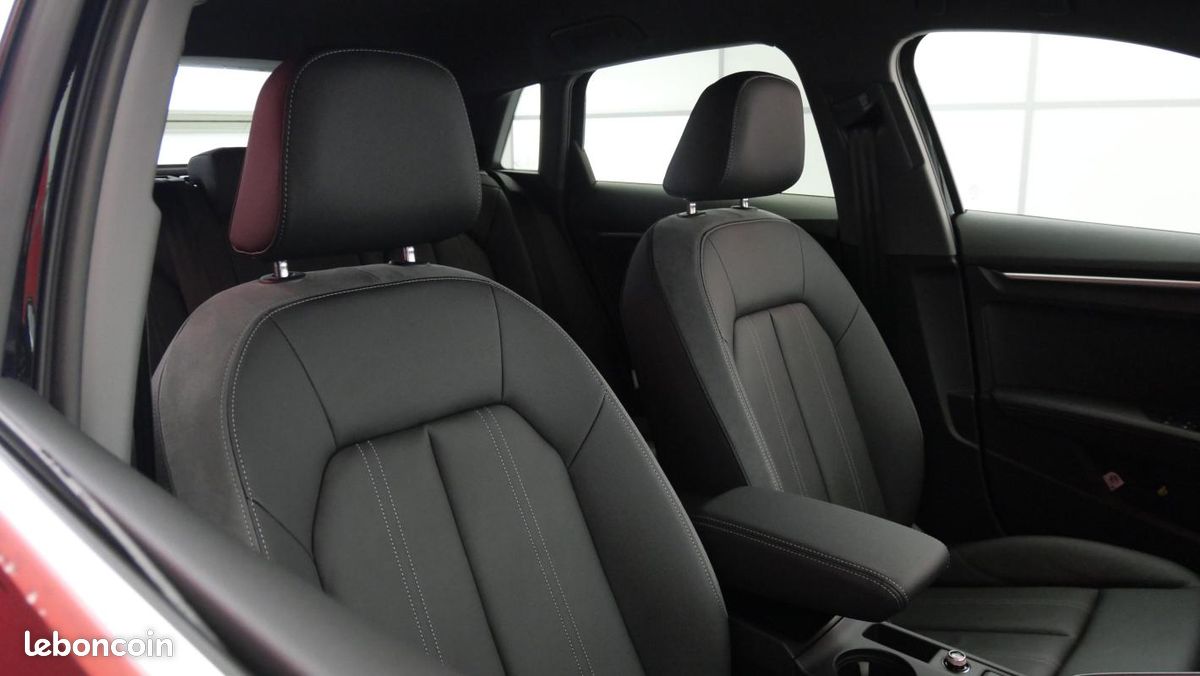 Audi A3 ALLSTREET TFSI e Hybride rechargeable 204 S tronic 6 Avus (image 21)
