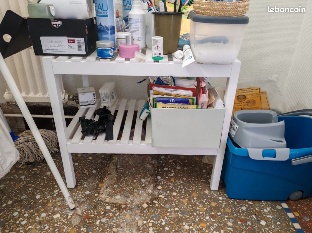 Petit meuble de rangement blanc (image 1)