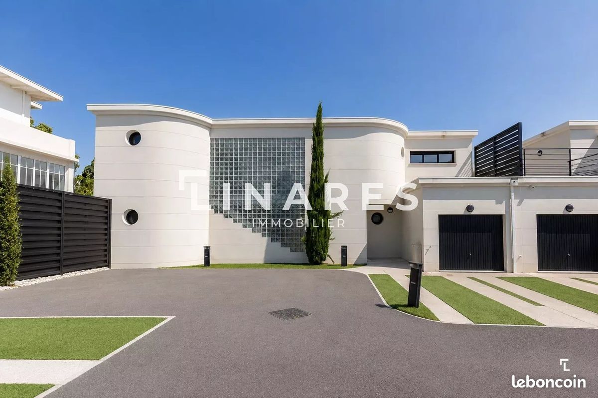 Maison 4 pièces 103 m² · à Salon-de-Provence · 103 m² · 485 000 €