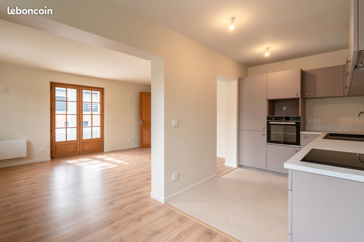 Appartement 3 pièces 83 m² · à Annecy · 82,8 m² · 550 000 €