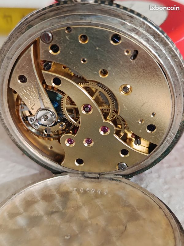 Montre-Bracelet Chronomètre LIP - Années 80 - Fonctionne Parfaitement - Etat Neuf