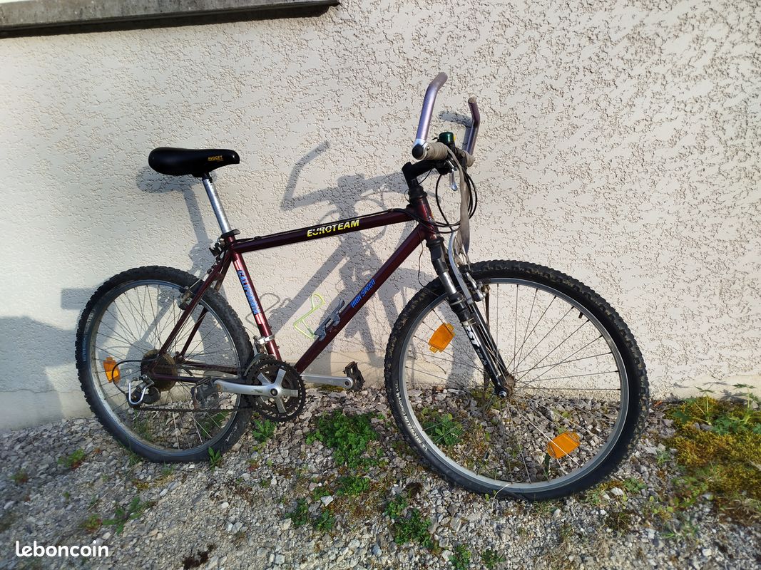 Vend velo en l'etat (image 1)