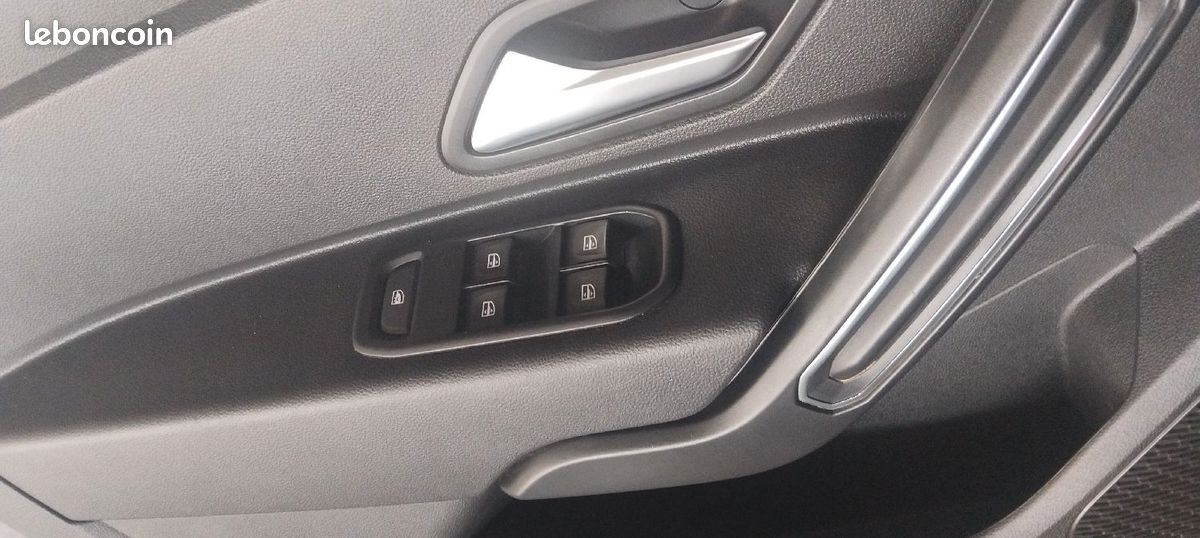 Dacia duster 1.5 dci 95 cv an 2021 bien equipe 88 km (image 13)