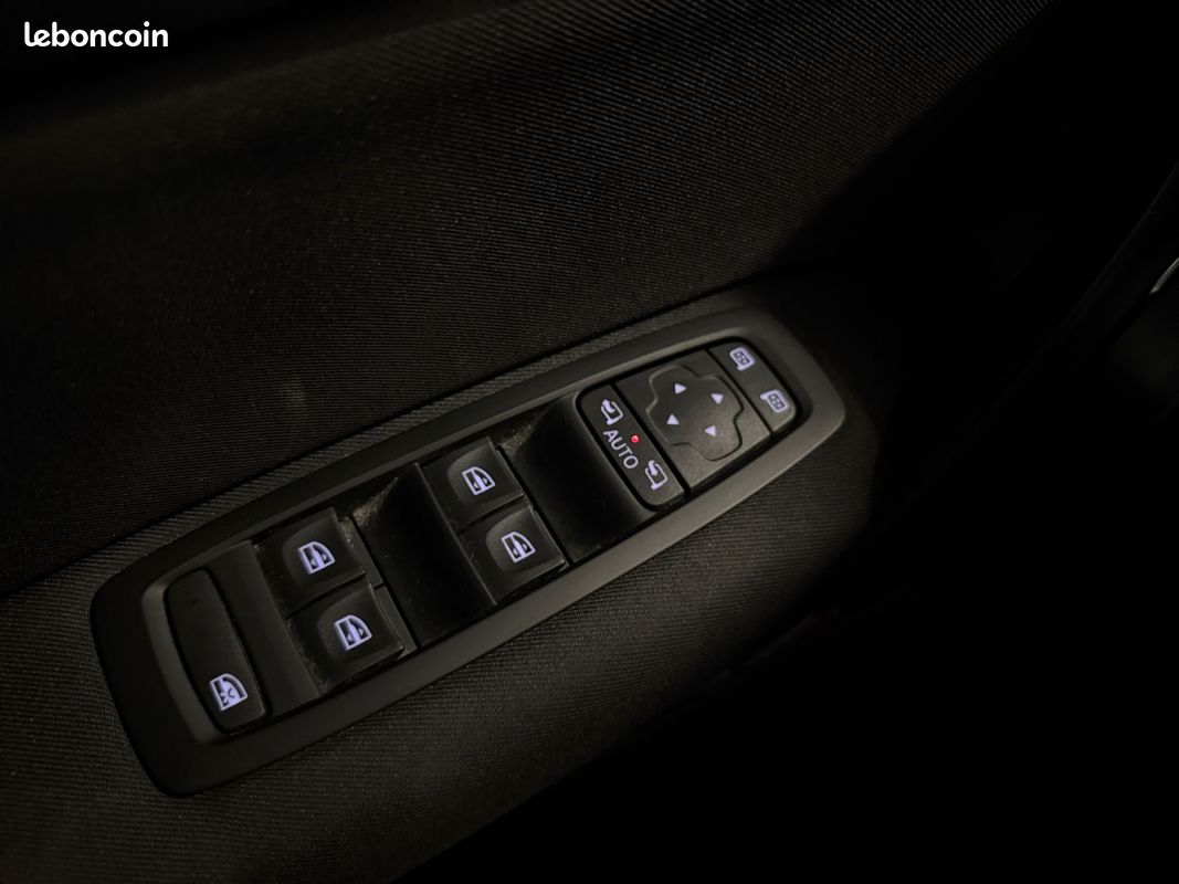 Renault Megane IV 1.6 E-Tech 160 Business Hybrid Rechargeable - Garantie 12 mois - Radar AV et ARR (image 27)