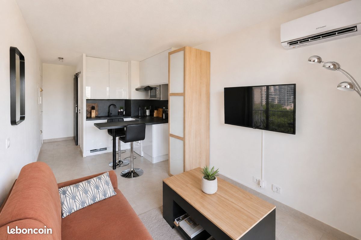 Appartement 1 pièce 20 m² · à Mandelieu-la-Napoule · 20 m² · 680 €/mois