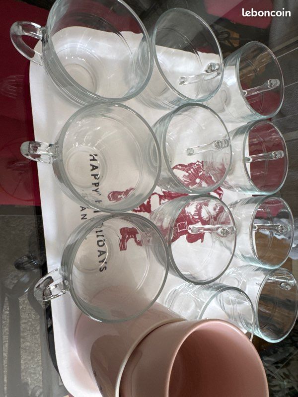 Tasses (image 1)