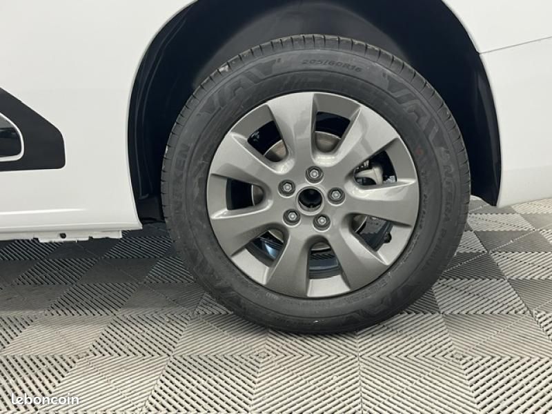 Opel Combo Cargo M Diesel 130ch automatique Tech Extenso (image 7)