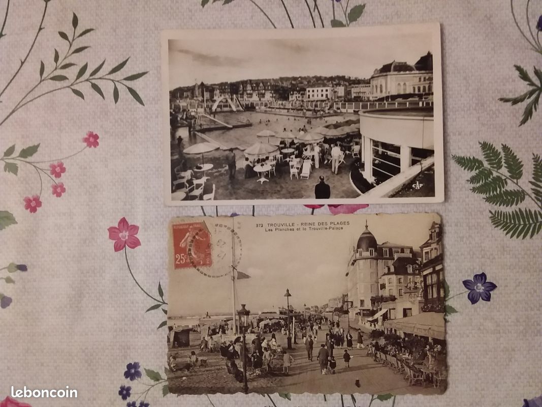Carte postale 38 - L'Alpe d'Huez - Vue générale et la chaine des