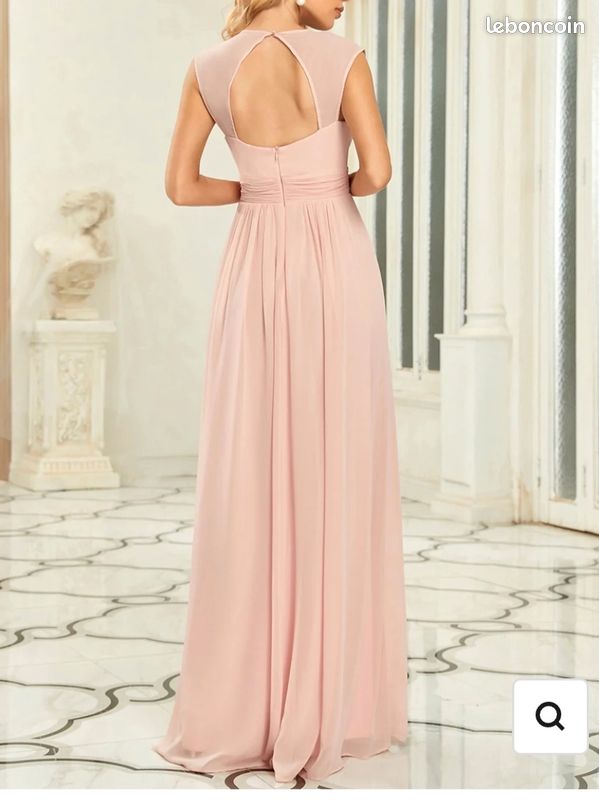 Robe de demoiselle d'honneur et sa pochette (image 1)
